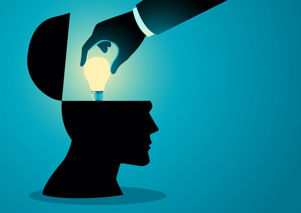freepik-Blue_Silhouette_Mind_Hand_Bulb