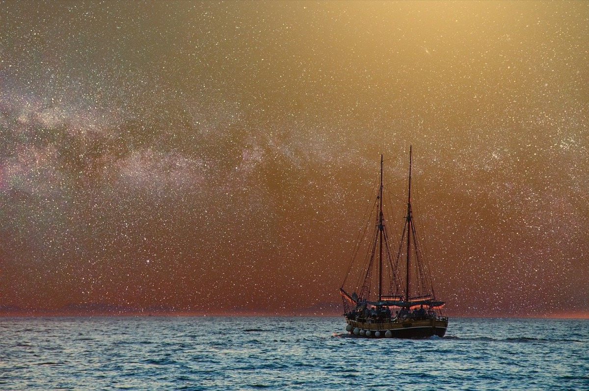 ship-2804076_1280
