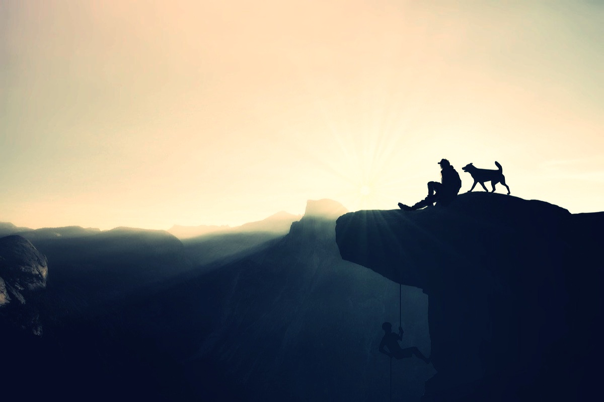 mountaineer-1169535_1280