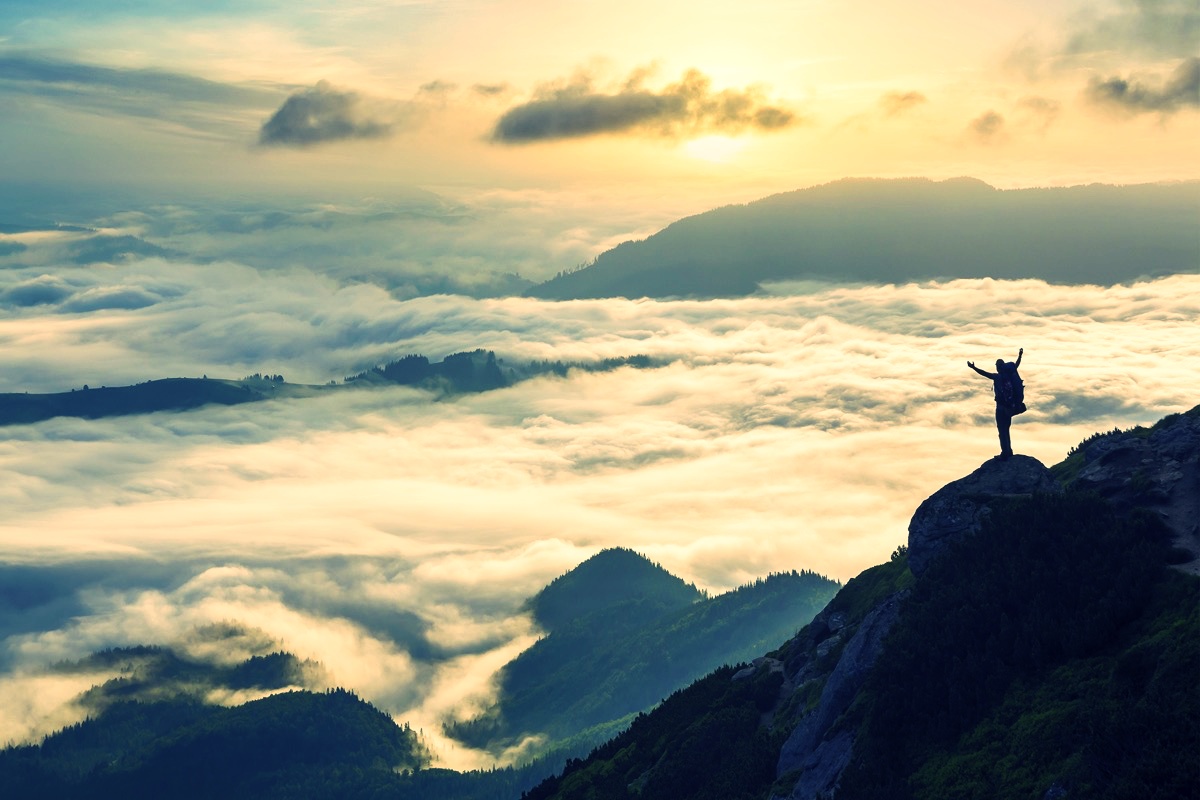 freepik-wide-mountain