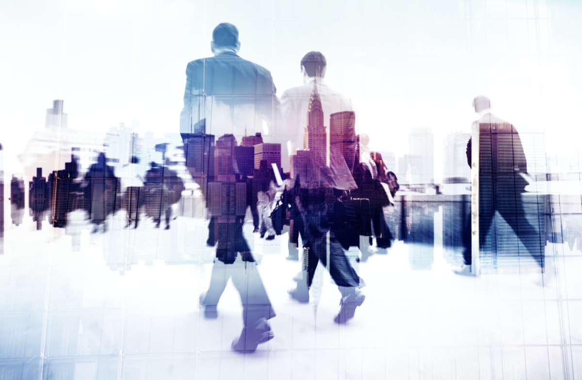 freepik-blurred-scene-of-crowded